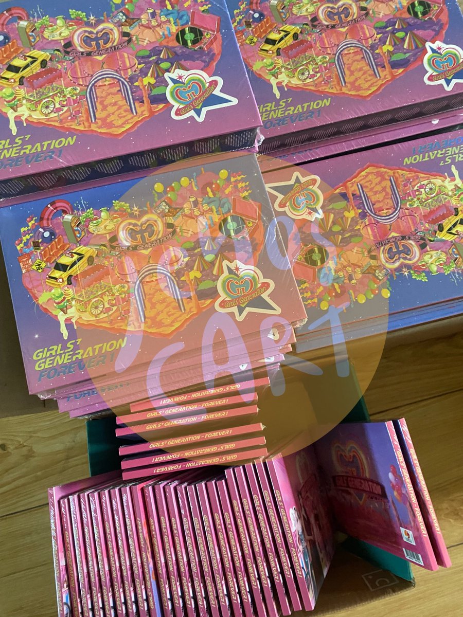 jenoscart's tweet photo. #JCARTUPDATE

✨BOX ARRIVAL✨
- Girls’ Generation Forever1
- NCT 127 2 Baddies PB ver. (partial)
- NCT x Sanrio 1st MD https://t.co/vLmxn1rQfP