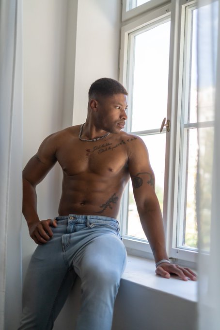 It&rsquo;s cold outside&hellip; https://t.co/BpAaNYfPxj<a href="/tag/blackfriday"class="tags"><span>#blackfriday</span></a>