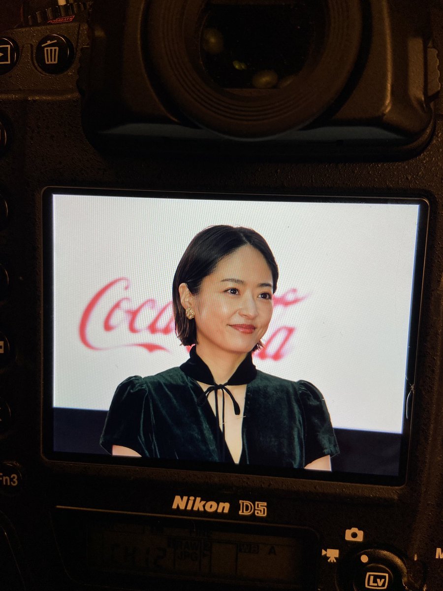 utanz48's tweet photo. 井上真央ちゃん相変わらずお綺麗だった！！
#井上真央　#わたしのお母さん https://t.co/vg7Nd9KQz8