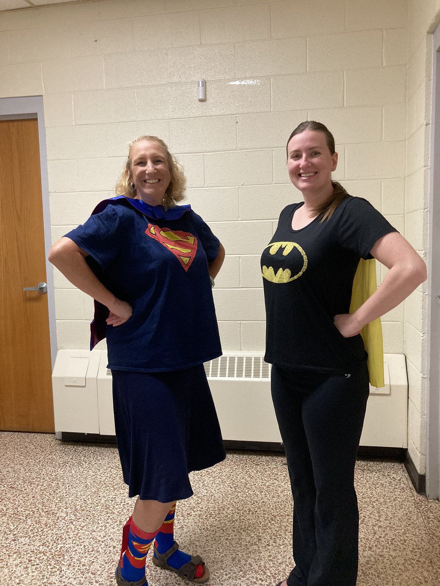 SmartReaders4's tweet image. Third grade is ready to be super! Miss Oakley and I are here to save the day! @Falcons_FES Spirit Week!