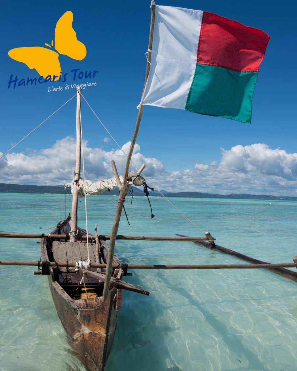 HamearisTour's tweet photo. Il Madagascar è un angolo di paradiso ancora intonso, dove lunghe distese di sabbia bianchissima brillano al sole in ogni momento dell’anno e il profumo delle spezie avvolge i suoi visitatori in un sogno a occhi aperti.

#luoghidavisitare #viaggio #travel
#luoghidascoprire… https://t.co/gp1uW5ce6z