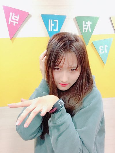 LSIYEONLOOKS's tweet photo. #mamavote #dreamcatcher @hf_dreamcatcher https://t.co/j3AJQyAph7