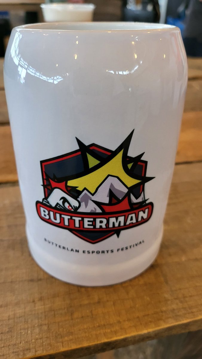 biertank_ch's tweet photo. Dangge @ButterLan für e Hammer Weekend. Scheen ischs gsi 🍻 bis zur negschte Butterlan. https://t.co/XNAZh53TdG