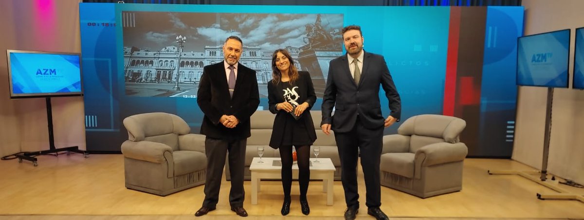 AzulMedia1's tweet photo. #Ahora en #HayOtraVerdad con @GonzaloMondillo dialogamos con @Ricardo_Bustos sobre todos lo que se viene en #ClavePolitica por @canal9patagonia
.
.
#AzmRadio #HayOtraVerdad #Chuhut #Esquel #PuertoMadryn #Patagonia #AzmTV https://t.co/B6J5A3sRCp