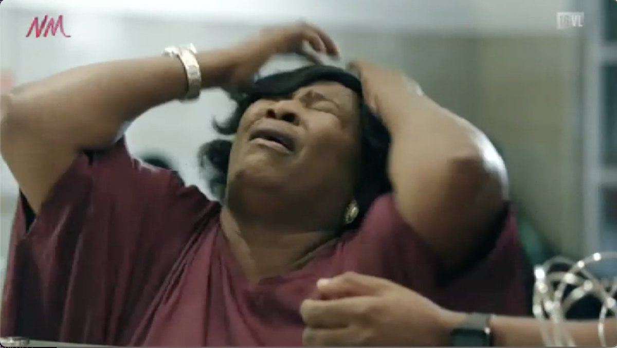 NovelaMagic's tweet photo. The mini heart attack after checking your bank balance...🤏🤣

Get your daily dose of drama on #NovelaMagic @DStv channel 165. 📺✨ https://t.co/NENuQZH6Ty https://t.co/Kcs5HmxDPg