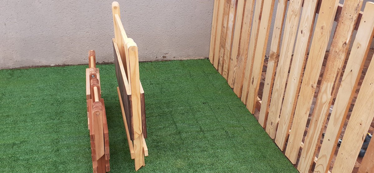 MhalamhalaC's tweet photo. South Africans love the great outdoors. Here's to summer! Get yourself this collapsible outdor space saving table and chairs. 

#mhalamhala #customfurniture #madeinsa #MondayMotivation https://t.co/9o1P7TkTGq