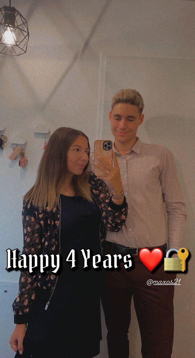 PezFizzy's tweet photo. Nachträglich kann man das ja auch mal hier teilen, 16.10.2018 🔐❤️ ~ 4 years and counting https://t.co/dJ7bGk1BfU