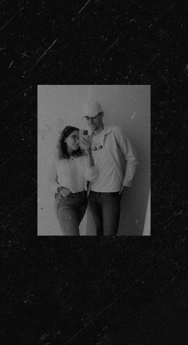 PezFizzy's tweet photo. Nachträglich kann man das ja auch mal hier teilen, 16.10.2018 🔐❤️ ~ 4 years and counting https://t.co/dJ7bGk1BfU