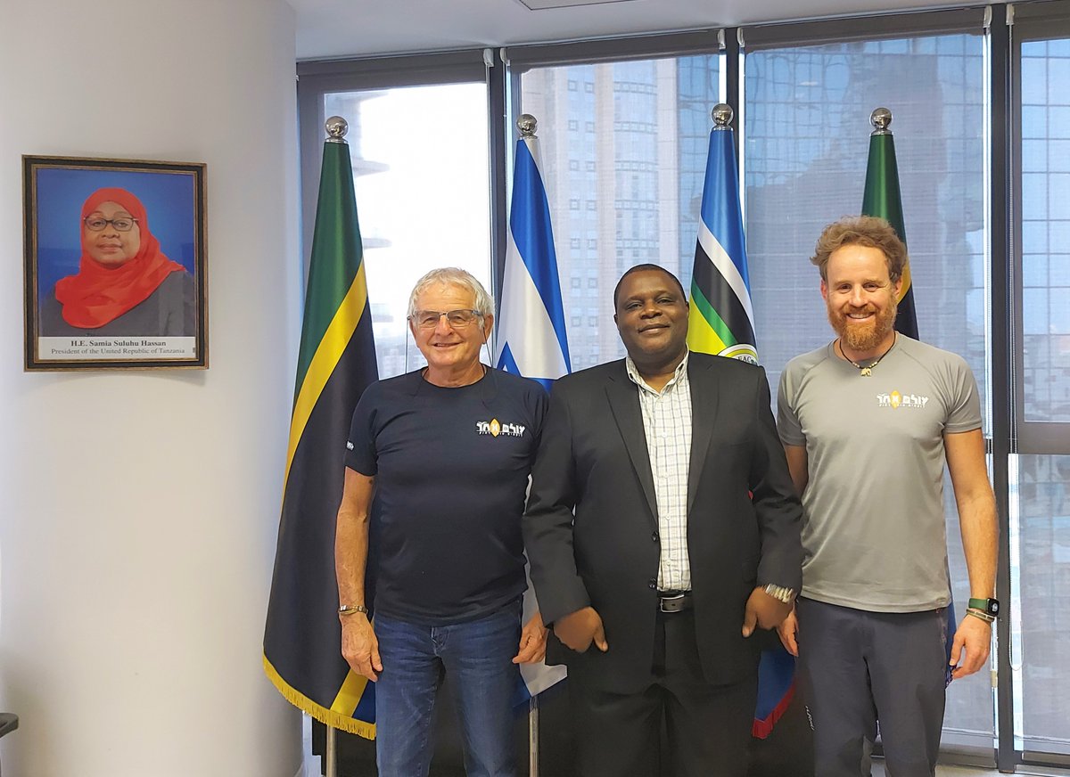 During Sukkot holidays, Another World, Shlomo &amp; Omer Carmel, were in Tanzania for a fantastic safari involving amazed Israeli tourists delighted by Tanzania's beauties and the people's hospitality. Today, they held a friendly meeting with Amb. Kallua to discuss on future projects