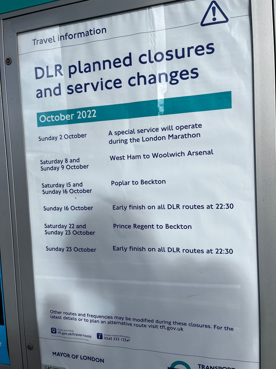 Air04__'s tweet photo. @TfL It said all services, this was taken at Canning Town yesterday afternoon https://t.co/3DlVXkauyK