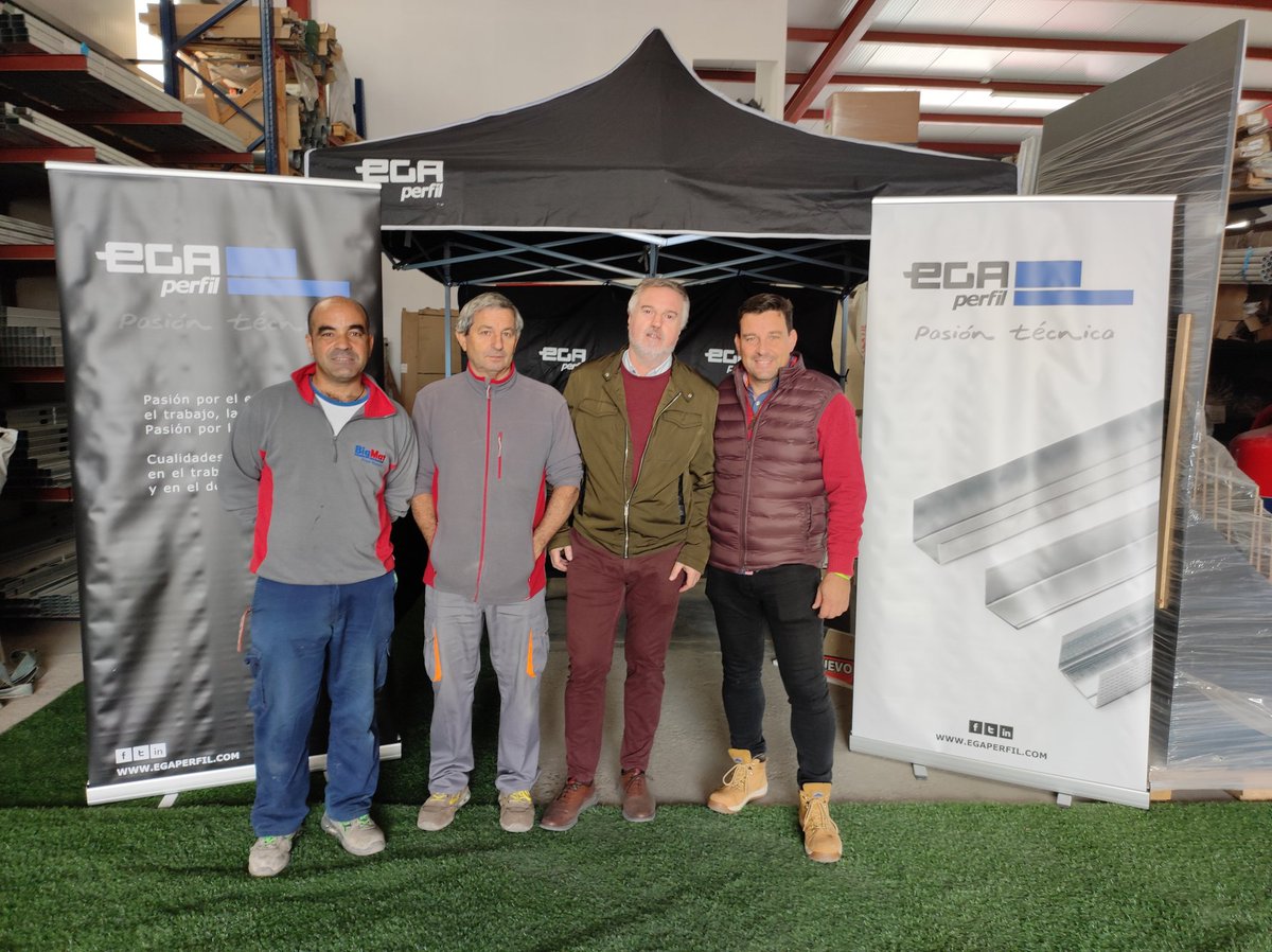 LA SEMANA DEL PROFESIONAL BIGMAT HA COMENZADO, hoy estamos informando y asesorando de nuestros productos a los clientes de Bigmat Pepe Mandila.