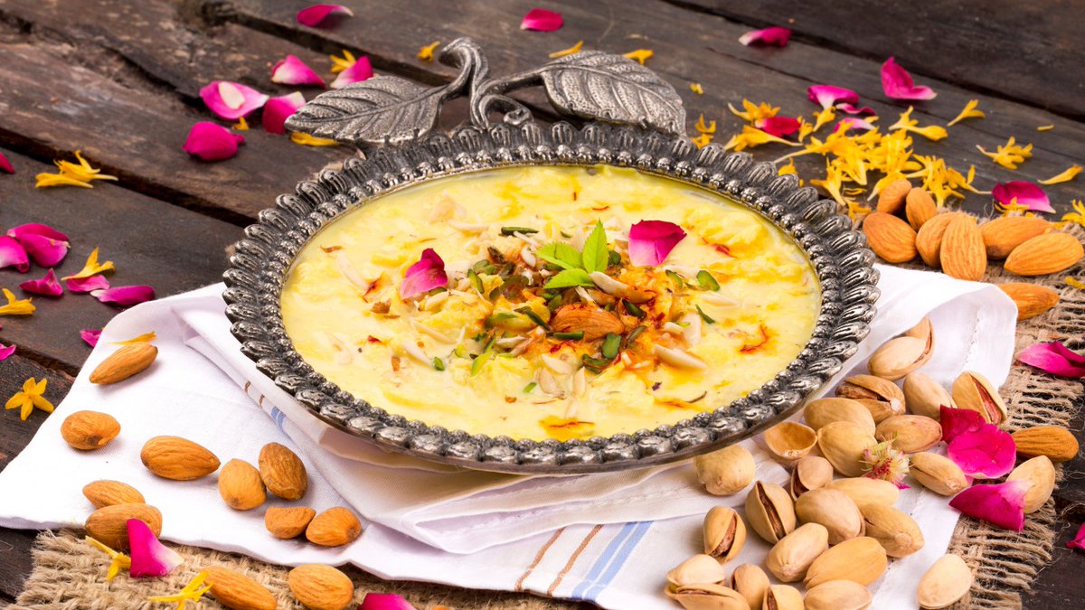 Wishing you and your family a bright and happy #Diwali! 🪔