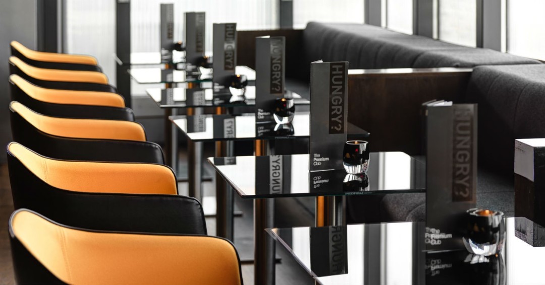 You know what they say: never go to a gig hungry. Our members at #ThePremiumClub enjoy an unparalleled pre-show dining experience in an absolutely electric atmosphere. Discover more about membership at the link in our bio!