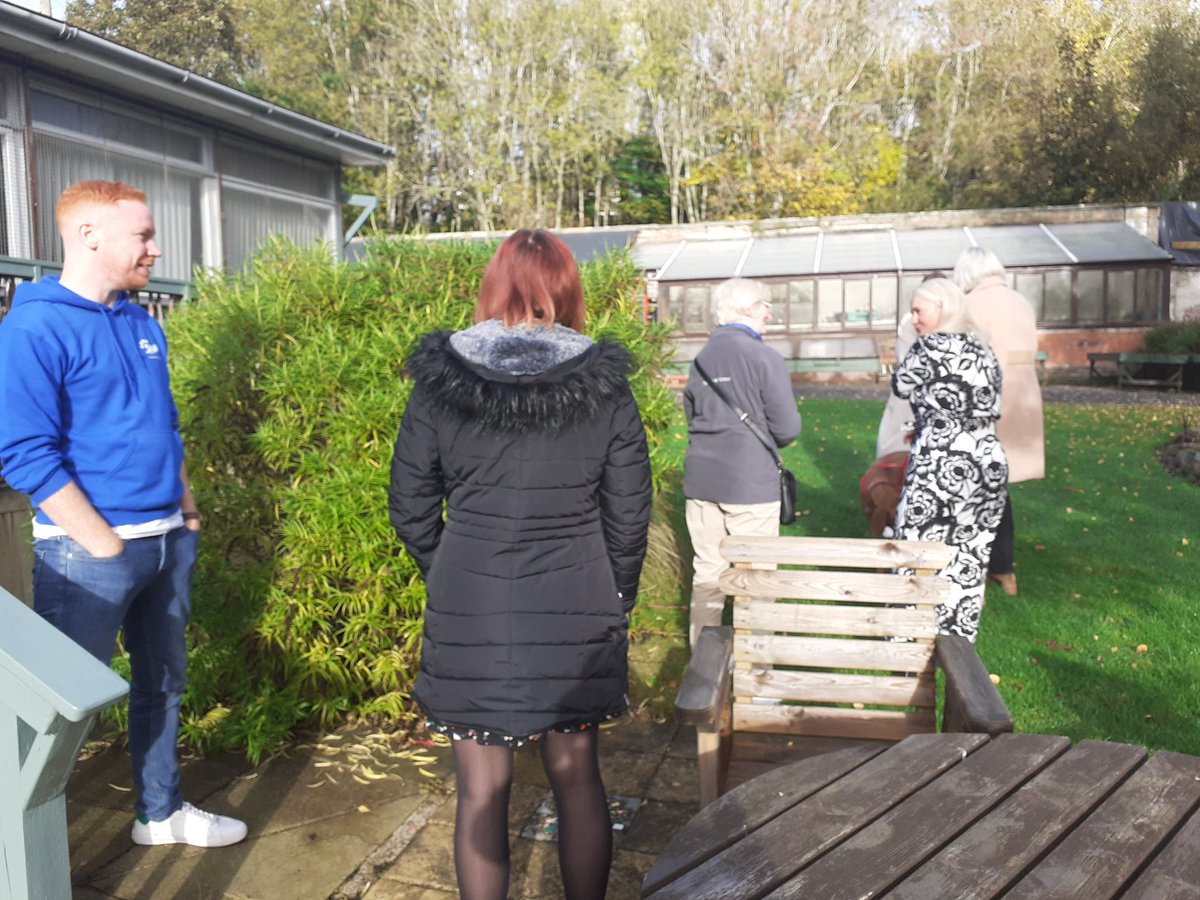 Lovely morning at Redhall Community Garden, Edinburgh hearing how <a href="/SAMHtweets/">SAMH</a> are using their share of the £8million raised through their partnership with <a href="/coop/">Mike Cooper</a>, in particular their projects with young people. Amazing place.
#ItsWhatWeDo 
<a href="/Tom_MPM/">Tom Copeland</a> <a href="/CoopFayB/">Fay Bowden</a>