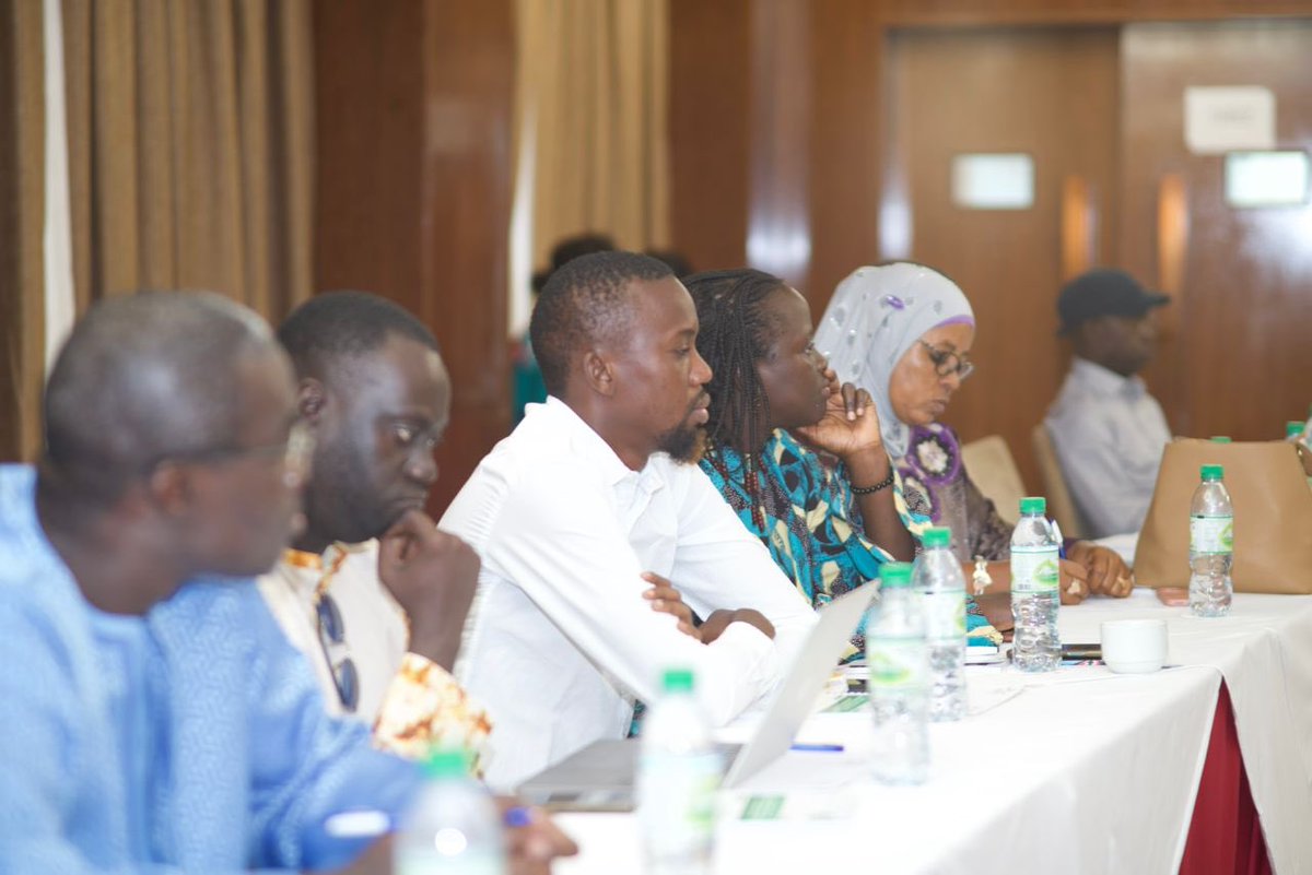 endaenergylinks's tweet photo. « L’adaptation aura une part très importante dans les prochaines négociations à la #Cop27 car elle se passe en Afrique ». Dr #AidaDiongue #ANACiM #GIEC lors de l’atelier national des acteurs non étatiques sur les enjeux de la #Cop27 en #Egypt #CapCop27 https://t.co/U5zUtybu65