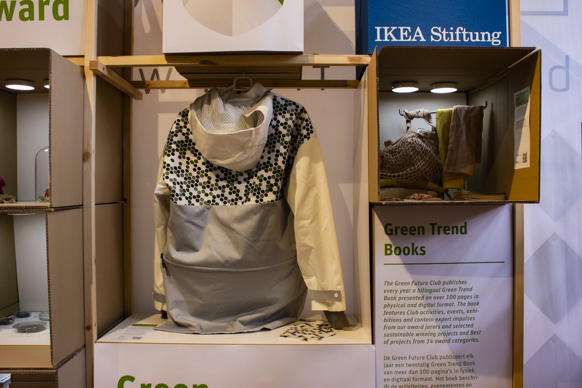 GP_Award's tweet photo. Come and touch the fashion innovations in our Green Future Club exploration box @dutchdesignweek  at Yksi Expo. Discover sustainable leather alternative products from apple skin, natural rubber, banana fibers, cactus and pineapple. 

https://t.co/5fYlfG7pQ8 https://t.co/ePCpJfb4K4
