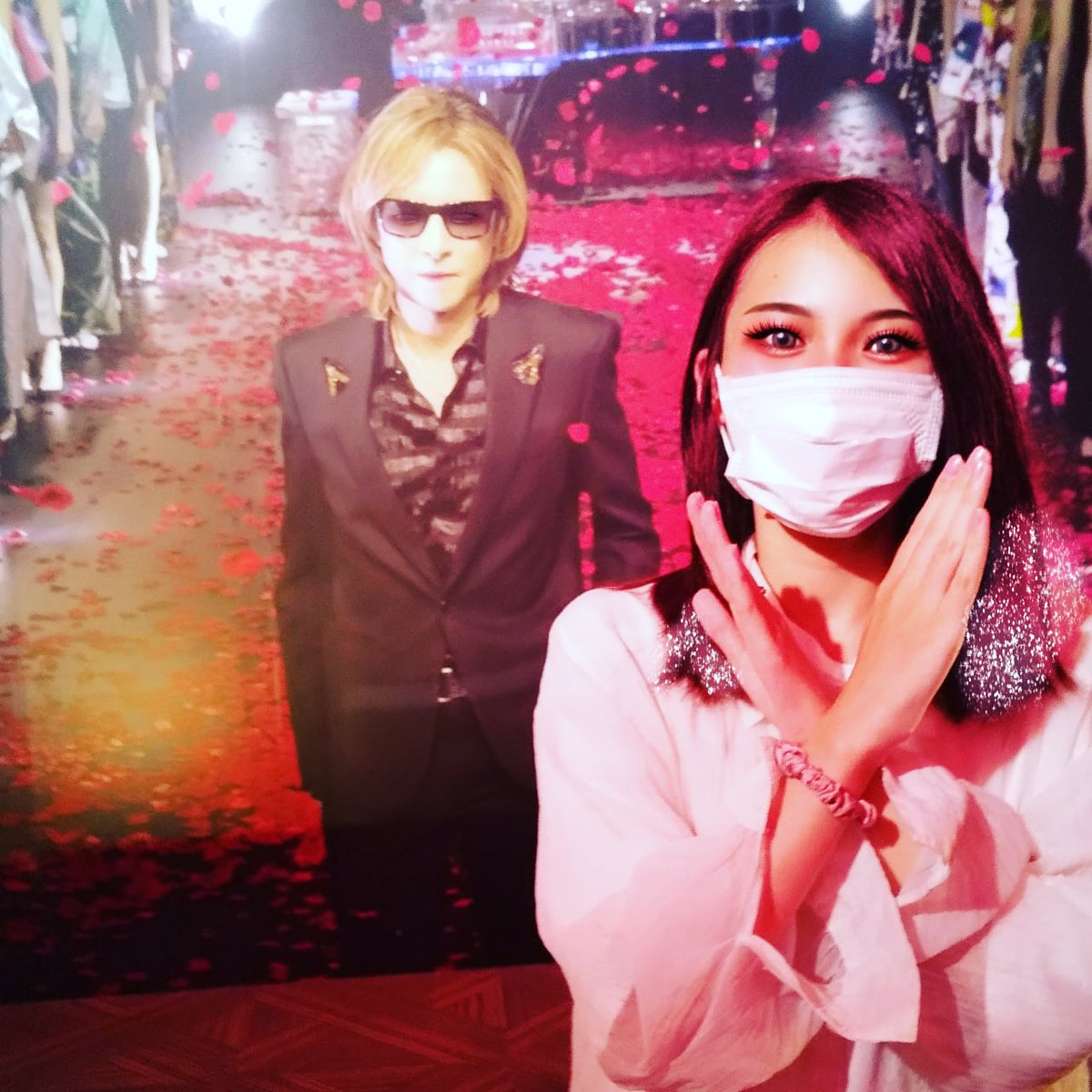 Visualshock043's tweet photo. #垢抜け
#バンギャ
#20year
#19year
#少女
#3year
#女hide
#幼少時代
#ミコト
幼少時代~垢抜けバンギャ~女hide https://t.co/qjQTnBxCvi