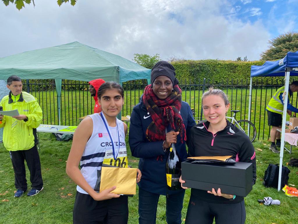 Croydon10km's tweet photo. We think the results have now been fixed. We do apologise for the initial errors which then impacted on the presentations. Updated results here: https://t.co/kZW8dPQM2q

Any enquiries: matthew.kiernan@croydonharriers.com

Presentation pics to follow!

#Croydon10K https://t.co/0tsJyYMmpA