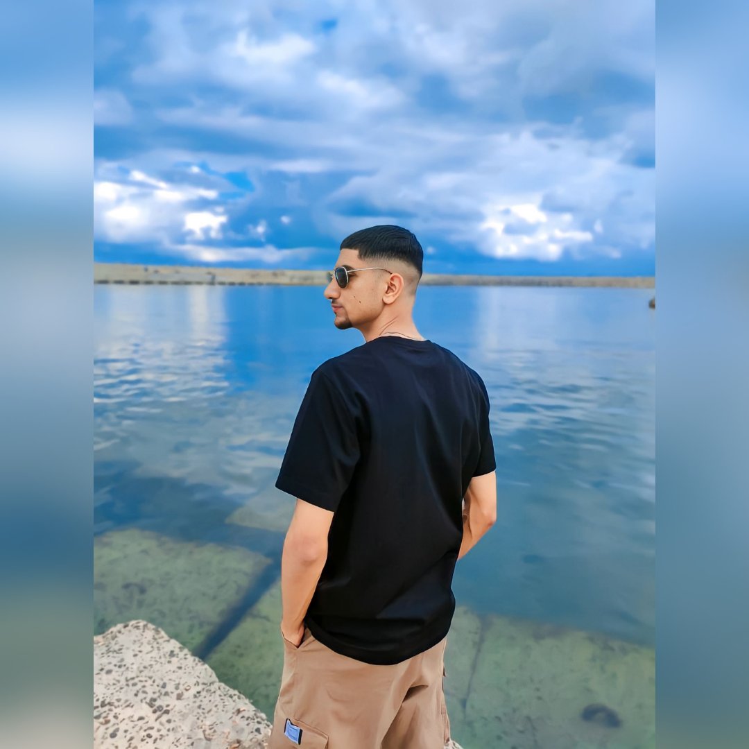 NasserUoussef's tweet photo. #NewProfilePic https://t.co/WthTSuUqK8