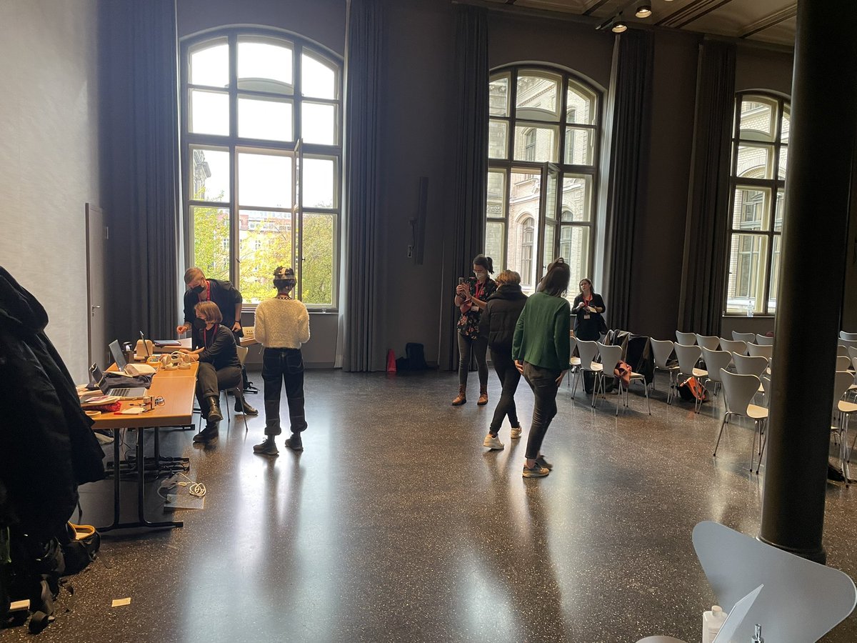 nfdi4culture's tweet photo. Nach der Mittagspause gibt’s jetzt Führungen im @mfnberlin und die Jury berät sich… die Spannung steigt beim #3DHackathon 👀 hier ein paar Impressionen https://t.co/POmsDByt2V