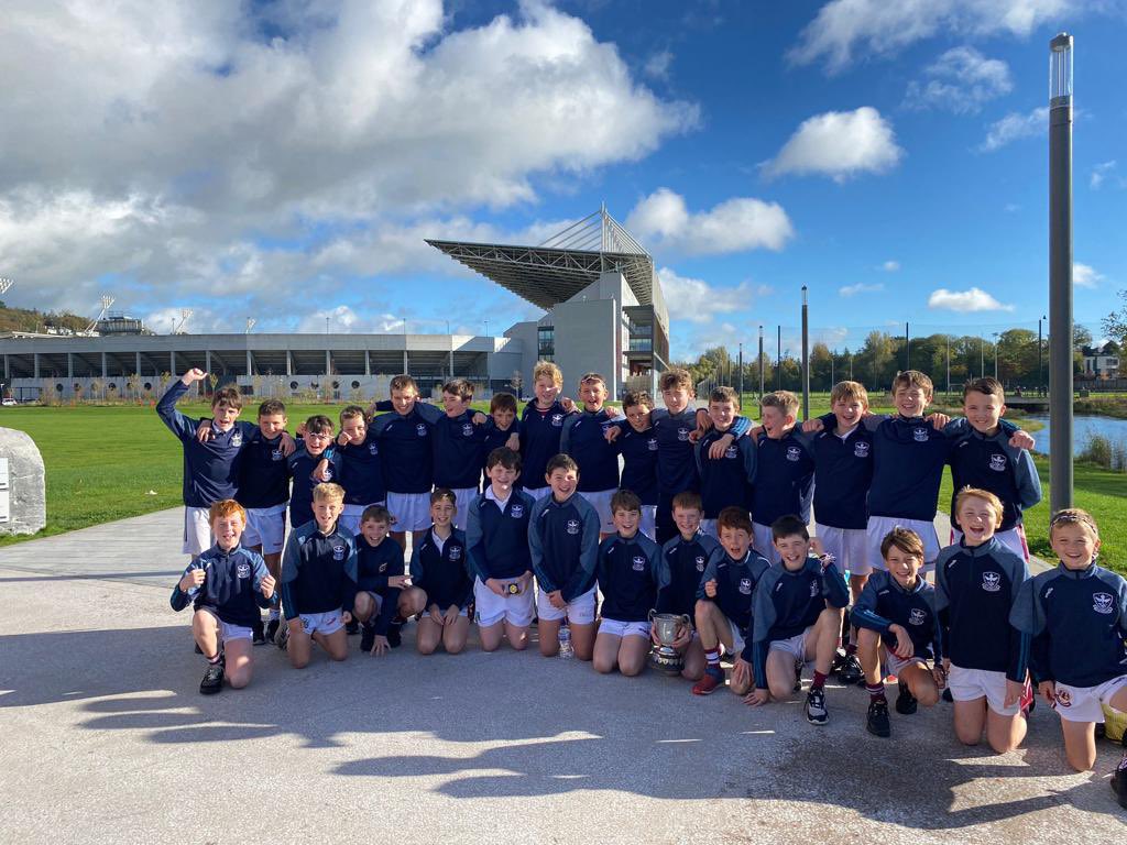 spnaoimhb's tweet image. What a day for these boys and our school. A wonderful display of football from both teams. Thank you @sciathnascol for helping to create such wonderful memories for children all over our county. @cnambnaisiunta @AllianzIreland