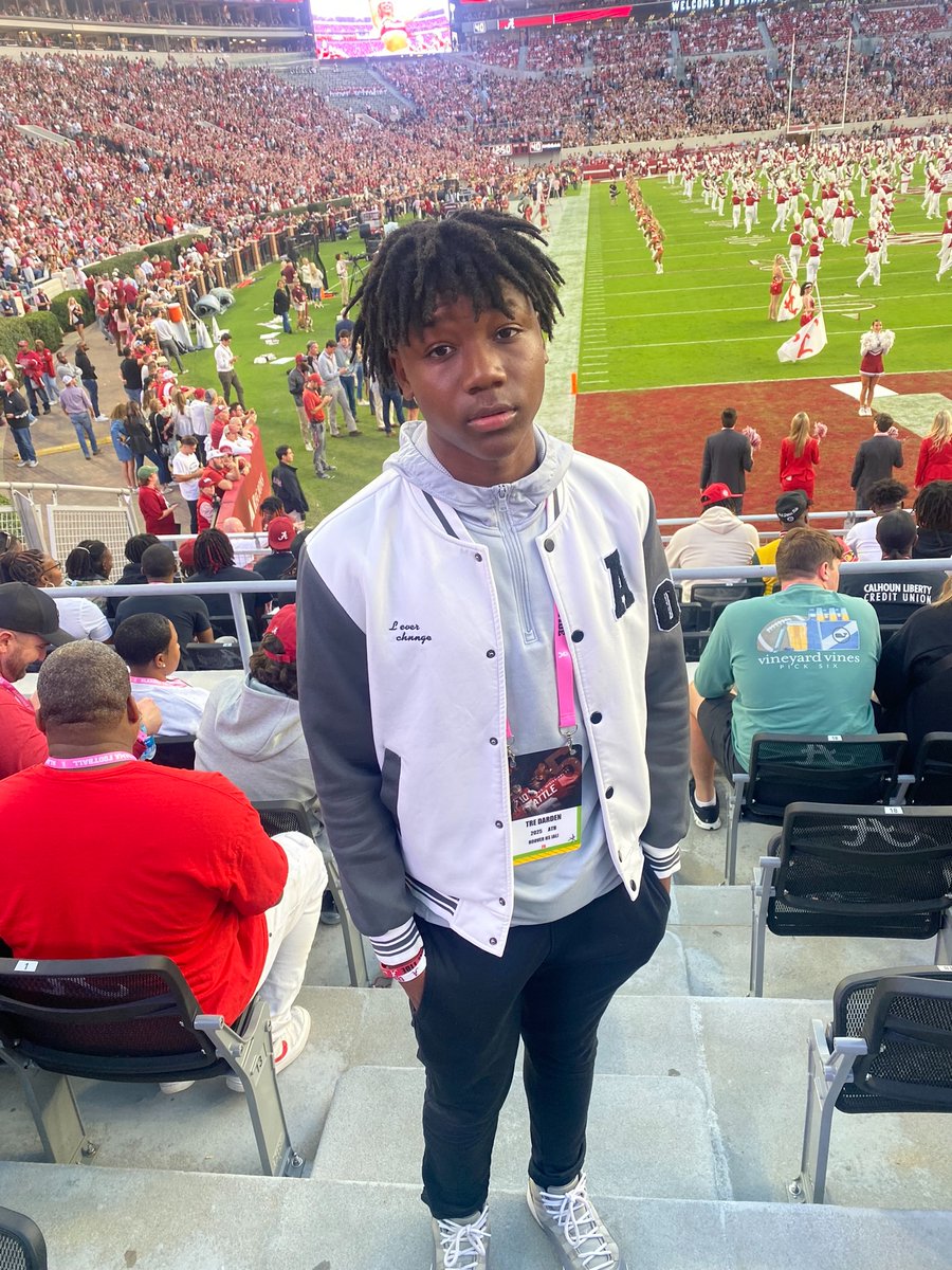 Had a great time at @AlabamaFTBL the atmosphere & the energy was crazy @freddierch8 @RTRnews @RecruitHoover @HooverAthletics @PrepRedzoneAL @AwesomeJet20 @Coach_TRob @AL7AFootball