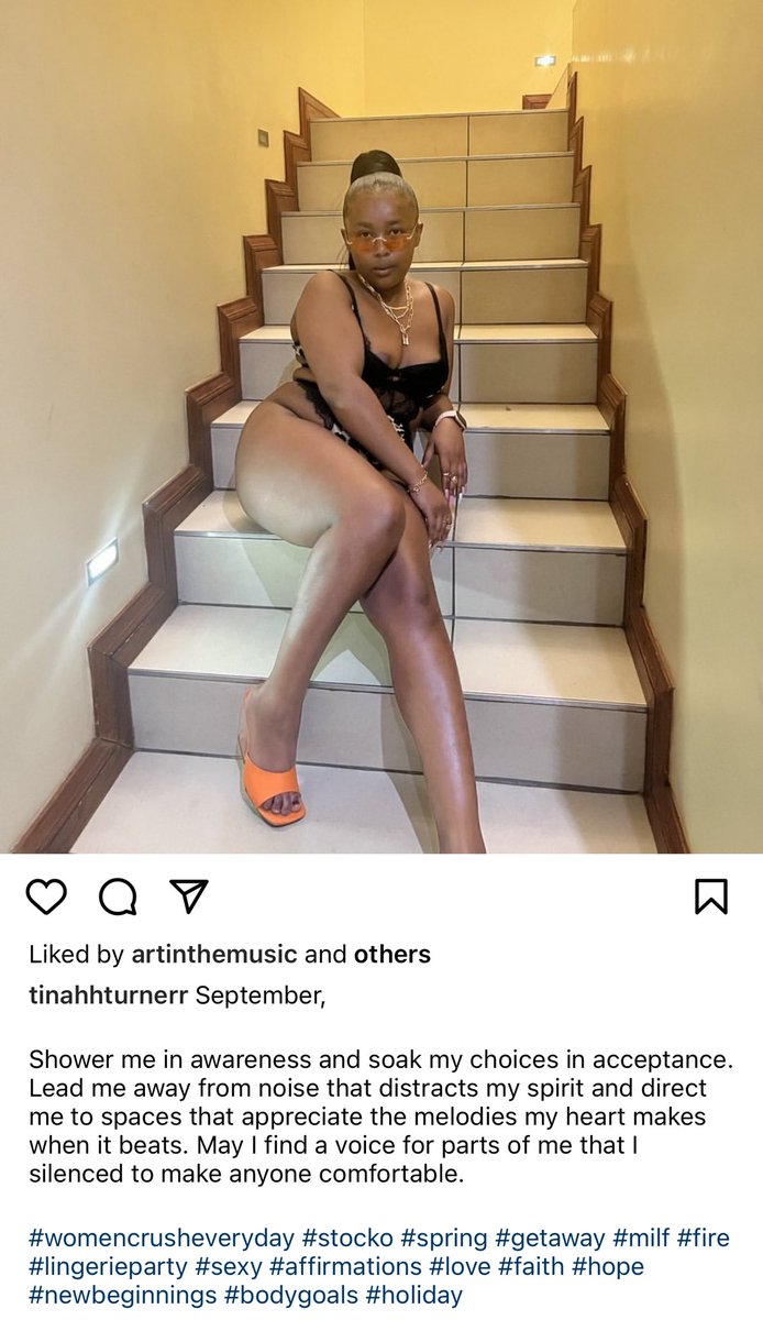 M_bale_nhle's tweet photo. @MissTinah_M This is one of your side hustles? https://t.co/hx0tNyl8Zg
