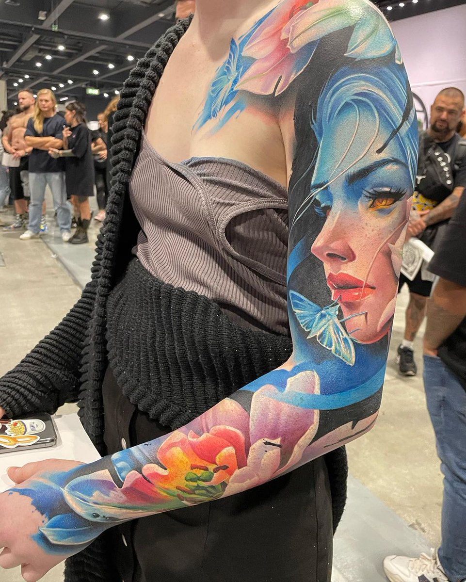 Brilliant colour realism from Sandra Daukshta using #killerinktattoo  supplies that won 'Best of Friday' \u0026 '2nd Best of Show' at the  @Milanotattoocon! #killerink #tattoo #tattoos #bodyart #ink #tattooartist  #tattooink #tattooart #colourtattoo #colortattoo #, image size:961x1200