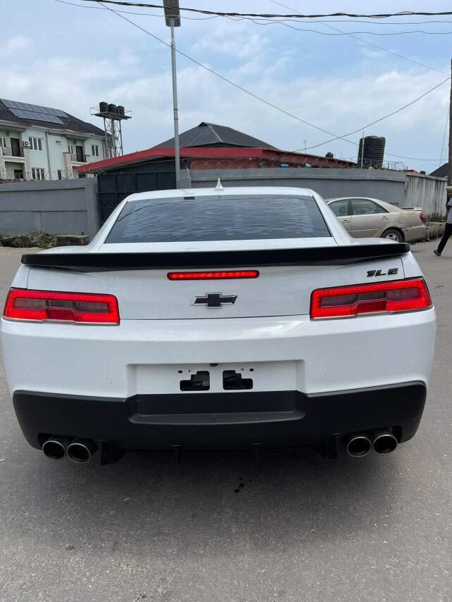 DamilohunA's tweet photo. 🚘- Foreign Used 2015 V8 Manual 2SS Camaro 
 Duty Fully Paid 
First Body 
1LE
2 keys 
Going for 16m NGN only (slightly negotiable). 
Location is Lagos 

Please RT 😘🙏🏽 https://t.co/s9t0GtT6l7