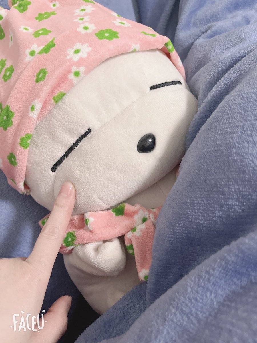 xmanm12's tweet photo. 还是抱着你睡舒服😌暖和 #西安线下 https://t.co/zoG3qS8IBU