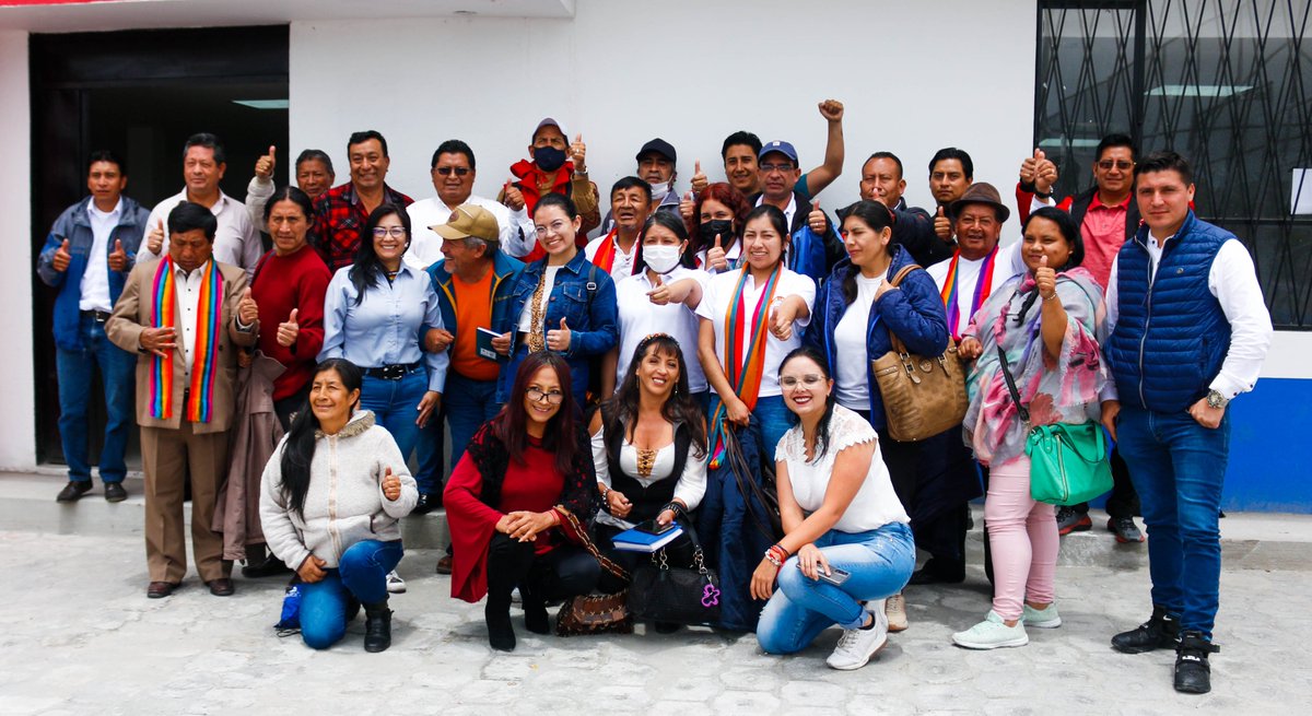 #SomosRuralidad
Hemos conformado un valioso equipo en las diferentes parroquias rurales de Quito, gracias por el apoyo que se sigue sumando.

#JuntosPorLaGente