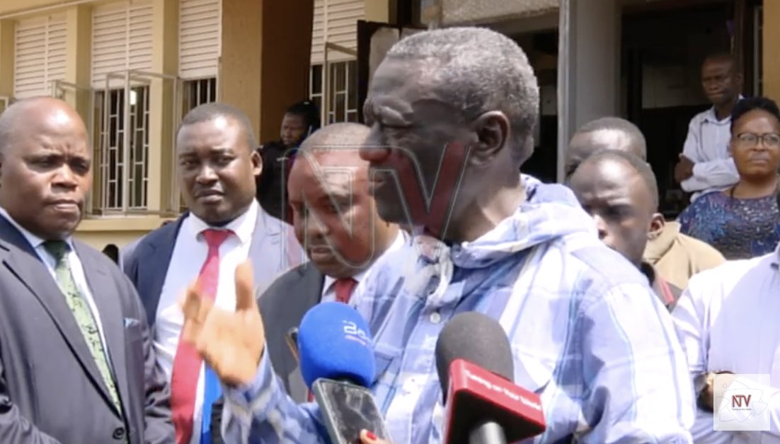 Hearing of Besigye, Mukaku’s inciting violence case starts #NTVNews More Details bit.ly/3MWwTe9?utm_me…