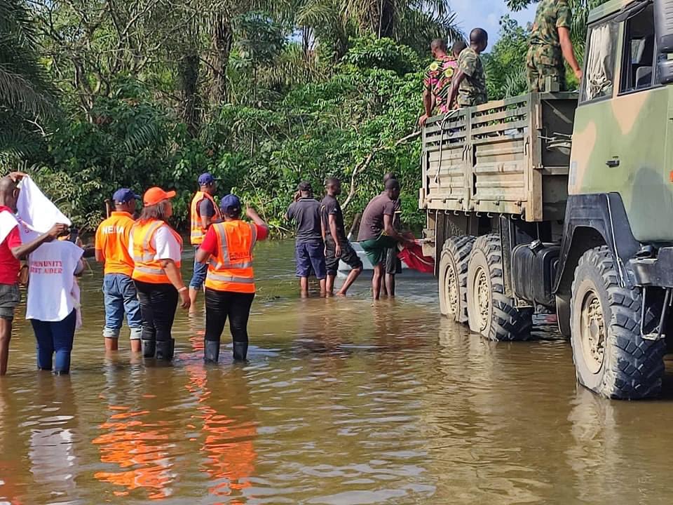 PHOTOS: NEMA Evacuates Flood Victims In Bayelsa, Rivers The National Emergency Management Agency, with the assistance of the Nigerian Navy and the Nigerian Red Cross Society, on Monday evacuated some flood victims from Rivers and Bayelsa States.