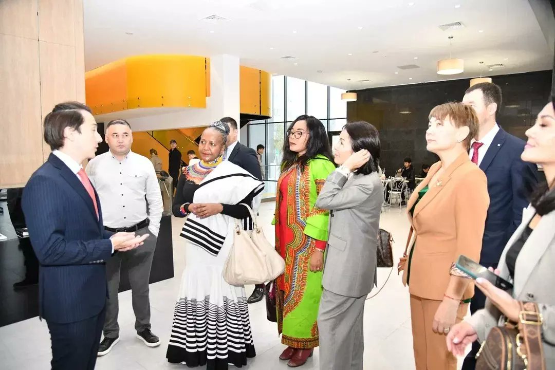 diplomatic_the's tweet photo. A Tour Around Atyrau University of Oil and Gas In Kazakhstan

Atyrau University of Oil and Gas was founded in 1959 to train highly qualified oil specialists in Kazakhstan.

More info visit the website:
https://t.co/AHKKVFxi5T

#AOGU @KazEmb_Pretoria @MFA_KZ  @MandelaNdileka https://t.co/0efo0tDz7o
