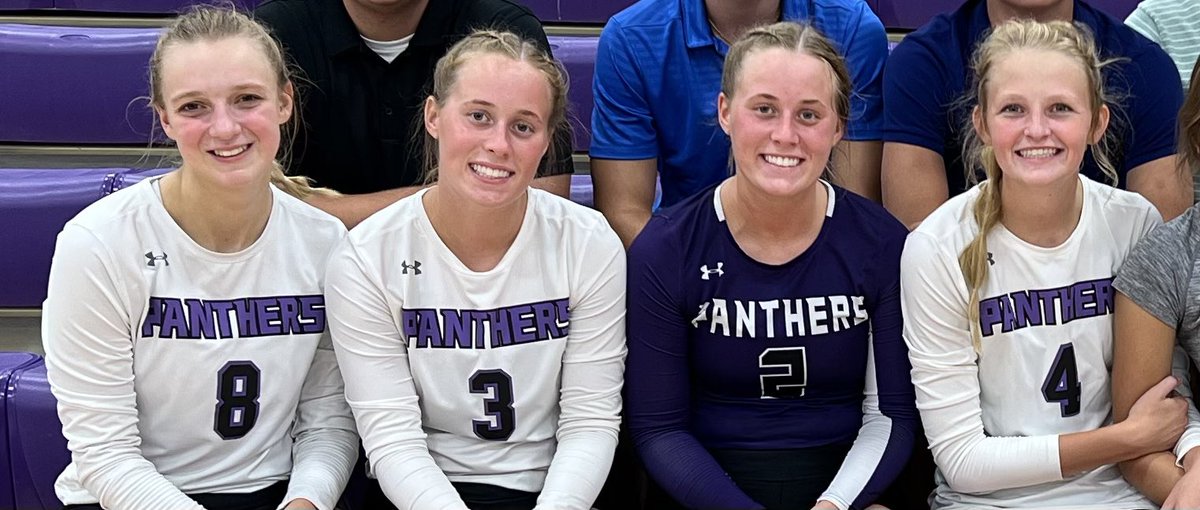 club_dv's tweet photo. Volleyball Tonight!
⭐️ Senior Night ⭐️
🎀 Pink Out 🎀

Come celebrate Reagan, Jorja, Kate and Logan tonight at their last regular season home game.  

📍 DVHS
🆚 Tea
⏰ C 5:00, JV 6:00, V 7:15

Go Panthers! https://t.co/q35XD0HGGJ