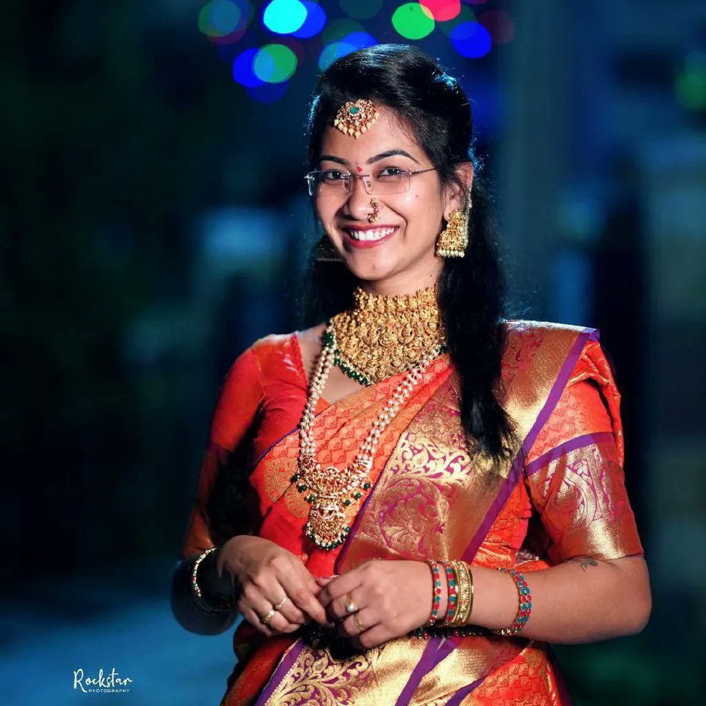 Padmavathi_offl's tweet photo. Happy diwali ❤️

PC: @dhanuuu_clickzzz 
Jewellery: @lakshmifashinand_jewlery 
Long chain: @riha_fashion_jewellary https://t.co/BbLnRwUxmN