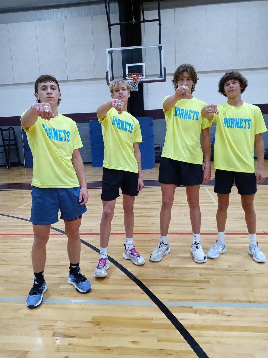 fbyfleague's tweet photo. Meet our first ever 3v3 champions! We can't wait until next season!
#FBYFL #CPH #GoHornets https://t.co/rPyAuQddjC