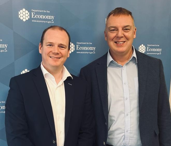 .@Economy_NI Minister @gordonlyons1 has met with Robert Hill from the Northern Ireland Space Office to discuss the growing strengths of the Northern Ireland Space Industry & how it can bring positive economic benefits to NI, contributing to 10X ambitions for growth.