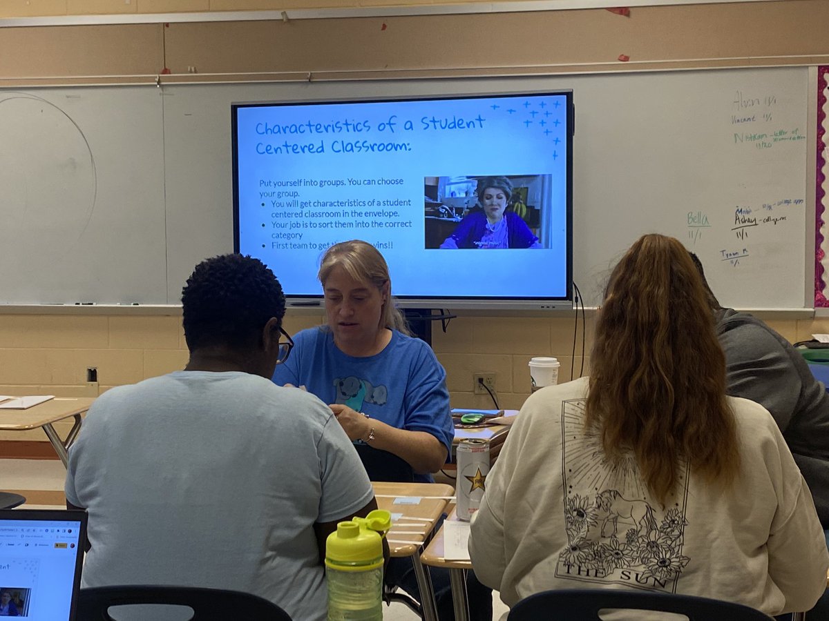 AP_Grigsby_JWMS's tweet photo. In the Social Studies department, teachers are focusing on engaging students by providing student centered learning opportunities. @Cburg_Coyotes https://t.co/AnPBymJz9a