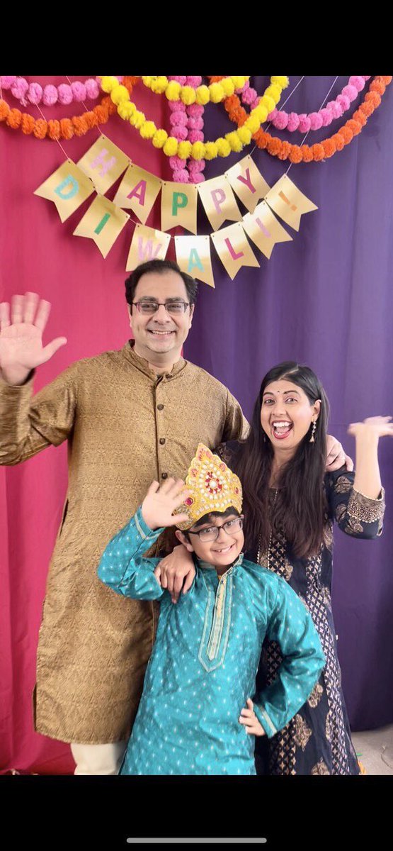 CultureGroove/BollywoodGroove tweet media