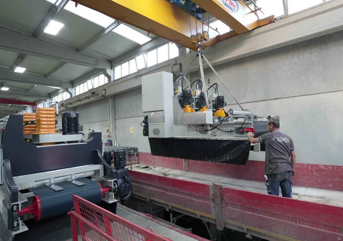 zimekmachine's tweet photo. 🇹🇷 Afyon Pınar Mermer'in Ebatlama Makineleri yüklenmiştir. Hayırlı olmasını diler, Zimek Makina'yı tercih ettikleri için teşekkür ederiz.
🇬🇧Sizing Machinery has been loaded for Afyon Pınar Marble.  We wish them good luck and thank them for choosing Zimek Machine. #zimekmachine https://t.co/p1apUs9FOj