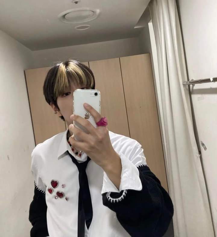 Stay_567's tweet photo. Hola stay

I vote #StrayKids    for worldwide fans choice Top 10 #MAMAVOTE https://t.co/jFTf8hcXPS