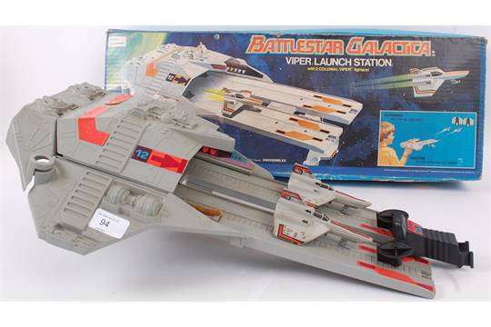 DVD_Daddy's tweet photo. Battlestar Galactica: Viper Launch Station by Mattel (1978) This launched little hard-foam vipers from the deck. A pretty hard to find piece that sure was a thrill to own back in the day. #Mattel #memories #MyChildhood #toys #70s #BattlestarGalactica #Retro #badss https://t.co/X1ZjGqIXOy