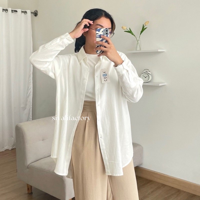mochanpost's tweet photo. Tips outfit untuk yang memiliki paha besar #OOTD #ootdfashion

1. Pilih atasan yang panjangnya sampai paha
https://t.co/RsQU8yA5Yn
https://t.co/cAKe2zc6Ao

2. Pilih bawahan dengan mode lebar seperti kulot atau kulot highwaist
https://t.co/aedHvBgWOG
https://t.co/TmYOqQc2Bj https://t.co/jaepkowzKU