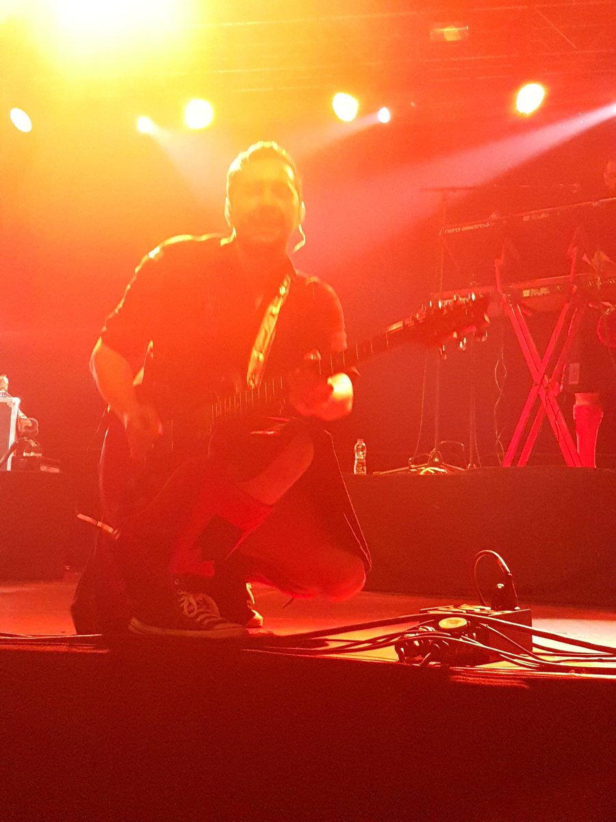 Silvia Henneberg (@hennebergsilvia) on Twitter photo ...hot scot...♥️🏴♥️🏴😂😋 <a href="/AMcGeochMusic/">Alan McGeoch Music</a> <a href="/chillipipers/">RedHotChilliPipers</a> #redhotchillipipers #bagrock #bagpipes ...hot scot...♥️🏴♥️🏴😂😋 <a href="/AMcGeochMusic/">Alan McGeoch Music</a> <a href="/chillipipers/">RedHotChilliPipers</a> #redhotchillipipers #bagrock #bagpipes