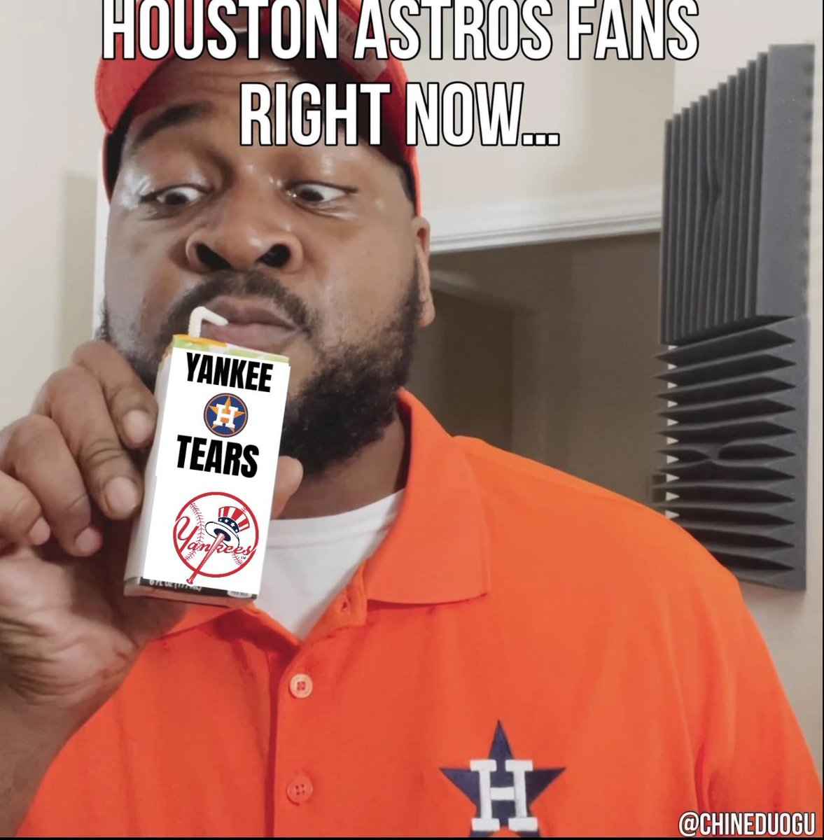 ChineduOgu's tweet photo. Morning mood. 🗣WE Want HOUSTON they chanted 🤦🏾‍♂️😂. Let’s Go Astros!! ⚾️🤘🏾🔥 https://t.co/H02Rs8ja3w