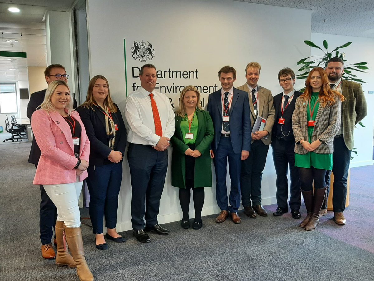 NFYFC’s regional YFC AGRI reps enjoyed a meeting with <a href="/Mark_Spencer/">Sir Mark Spencer</a> today discussing issues affecting young farmers. 

#youngfarmers