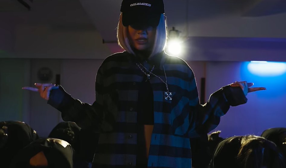 spinorbinmusic's tweet photo. .@AgnezMo has released the dance video for 'Diamonds'. 🔥

Watch: https://t.co/uMvziL1H6W https://t.co/NnjmFR1mBZ