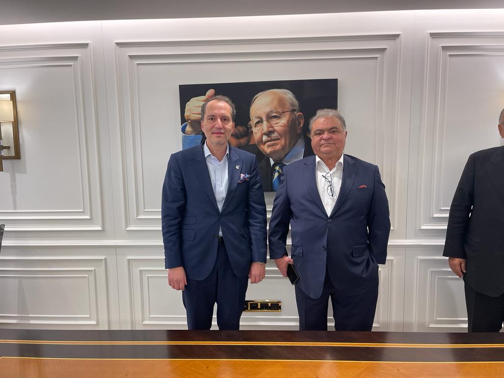 ozalahmet_'s tweet photo. TEK Parti heyetimiz ile birlikte @rprefahpartisi’ni ve @ErbakanFatih’ı ziyaret ettim. Ülkemiz için önemli konulardan bahsetme şansımız oldu. Kendisine ve parti teşkilatına misafirperverlikleri için teşekkür ediyorum. #TEKParti #YenidenÖzal https://t.co/kI0v0YgARh