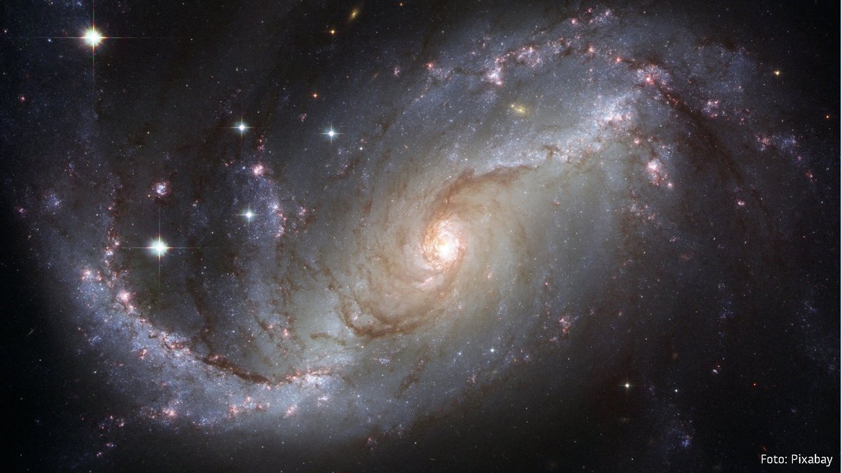 Wissenschaft im Dialog (@wissimdialog) on Twitter photo Wie können wir irdisches Leben & ferne #Galaxien zusammendenken? Als Nachwuchsforschende aller Disziplinen könnt ihr uns beim #HSW23 im <a href="/w_jahr/">Wissenschaftsjahr</a> „Unser Universum“ die Weiten des #Weltall|s näherbringen. <a href="/GesaHengerer/">Gesa Hengerer</a> zeigt, warum sich die Bewerbung lohnt:🔗wissenschaft-im-dialog.de/blog/blogartik… Wie können wir irdisches Leben & ferne #Galaxien zusammendenken? Als Nachwuchsforschende aller Disziplinen könnt ihr uns beim #HSW23 im <a href="/w_jahr/">Wissenschaftsjahr</a> „Unser Universum“ die Weiten des #Weltall|s näherbringen. <a href="/GesaHengerer/">Gesa Hengerer</a> zeigt, warum sich die Bewerbung lohnt:🔗wissenschaft-im-dialog.de/blog/blogartik…